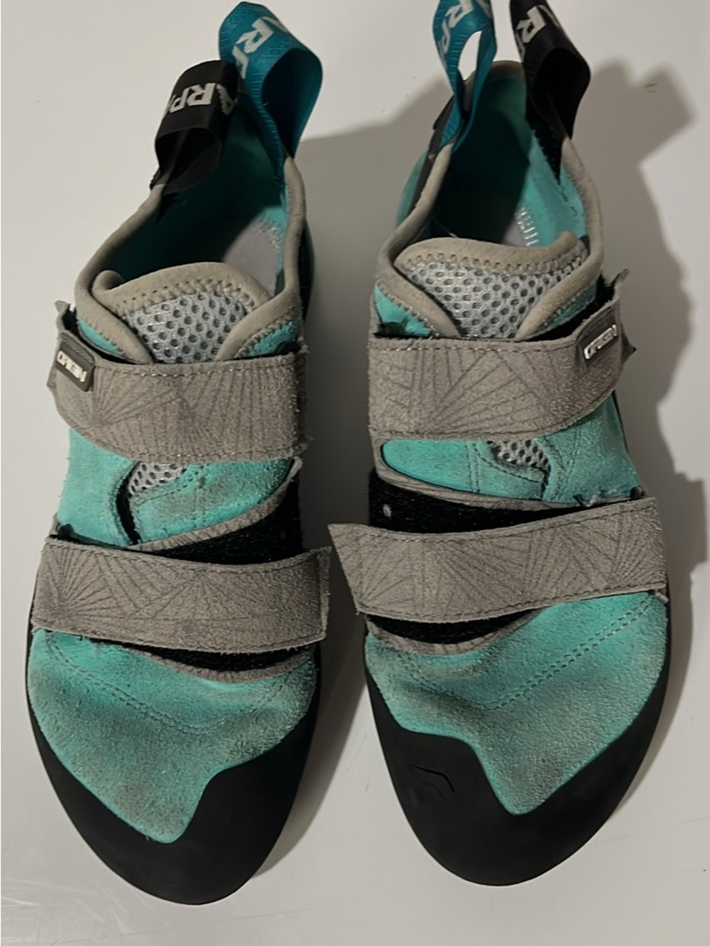 Scarpa women’s Origin climbing shoes US 7 1/3 (EU 38 1/2)
